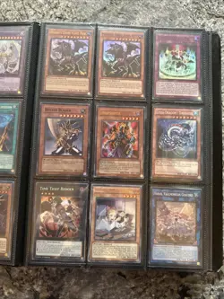 Yu-Gi-Oh Dark Magician Girl Binder With Card Collection !!! 90 cards Total - Image 5