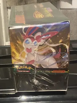 Pokemon TCG Sword & Shield- Evolving Skies Build & Battle Stadium 820650809781 - Image 1
