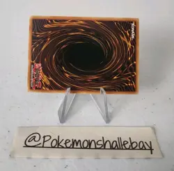 Harpie's Feather Duster MAGO-EN042 *NM* 1st Edition Gold Rare Yugioh Card - Image 4