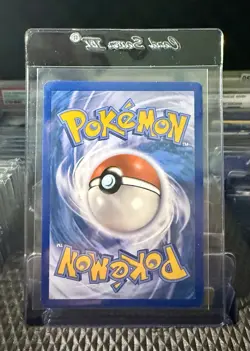 Pikachu Full Art RC29 2016 Xy Generations Radiant Collection - Image 2