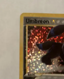 Pokemon TCG Umbreon Gold Star 17/17 Celebrations Holo Card Classic Collection - Image 5