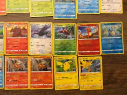 Pokemon TCG - Pokemon Go - Card Lot - Charizard Holo, Pikachu Holo and more - Image 4