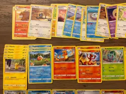 Pokemon TCG - Pokemon Go - Card Lot - Charizard Holo, Pikachu Holo and more - Image 5