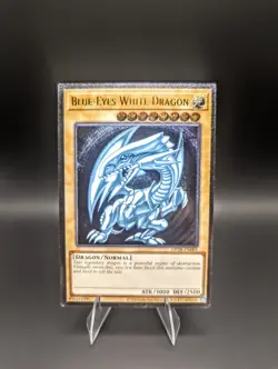 Yu-Gi-Oh! Blue-Eyes White Dragon OP28-EN001 Ultimate Rare - Image 1