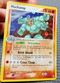 2004 Pokemon Hidden Legends #9 Machamp Reverse Holo LP+/NM - Image 3
