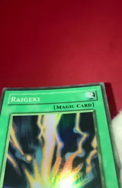 Faded looking Yu-Gi-Oh! TCG card RAIGEKI LOB-053 from 2002 legend of blue eyes - Image 2