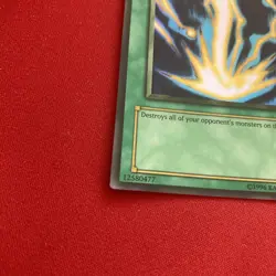 Faded looking Yu-Gi-Oh! TCG card RAIGEKI LOB-053 from 2002 legend of blue eyes - Image 5