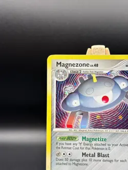 Pokemon TCG: Magnezone 8/130 (2007) Diamond & Pearl • Holo Card 8/130 - Image 2