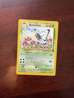 Butterfree 33/64 Jungle Regular Pokemon Card - Image 2