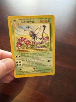 Butterfree 33/64 Jungle Regular Pokemon Card - Image 3