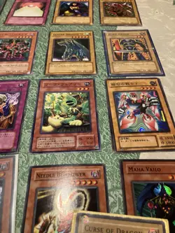 20+ Yu GI Oh Card Bundle English And Japanese - Image 5