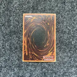 Blue-Eyes White Dragon BPT-003 2002 Collectors Tin Limited Edition - Image 2