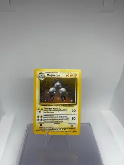Pokemon TCG Magneton Base Set Holo Unlimited Rare Card 9/102 WOTC - Image 1