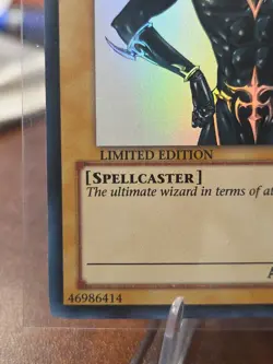 Dark Magician JUMP-EN049 Ultra Rare Yugioh Card NM Limited Edition - Image 5