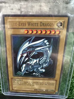 *** BLUE-EYES WHITE DRAGON *** QUARTER CENTURY SECRET RARE MP24-EN001 YUGIOH! - Image 2