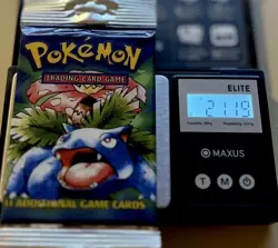 21.20 HEAVYU Wizards of the Coast Pokemon Base Set Booster Pack 742818061582 - Image 1