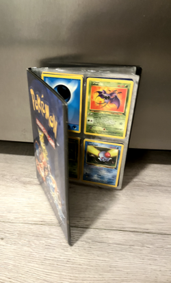 POKEMON 1999 Wizards of the Coast Trading Card Game Collector's Album/Binder - Image 2