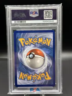 2020 POKEMON SWORD & SHIELD VIVID VOLTAGE #044/185 PIKACHU VMAX FULL ART PSA 10 - Image 2