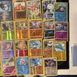 Pokemon TCG 40 Holo Cards Lot Salamence Solgaleo Persian Weavile Oddish English - Image 4