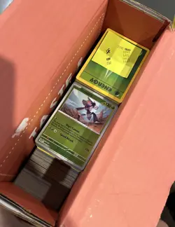 Pokemon Energy Card Lot 800+ WOTC + Modern + Bulk Commons, Uncommons Etc - Image 5