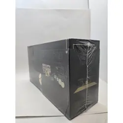 Pokemon Sword and Shield Ultra Premium Collection Zacian & Zamazenta Sealed Box - Image 4
