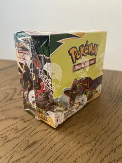 Pokemon TCG Sword & Shield Evolving Skies Booster Box Factory Sealed - Image 5