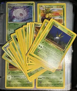 Pokemon TCG LOT of 28 Grass Type Cards - Near Mint Condition - Image 1