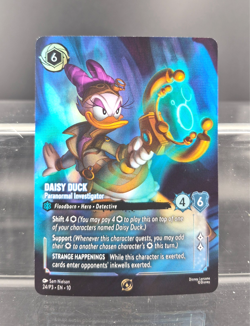 Disney Lorcana - Daisy Duck - Paranormal Investigator 24/P3- Champion Promo Foil - Image 1
