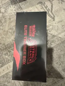 Pokemon TCG Sword & Shield Astral Radiance Elite Trainer Box - 8 Packs (dmgd) 820650850394 - Image 4