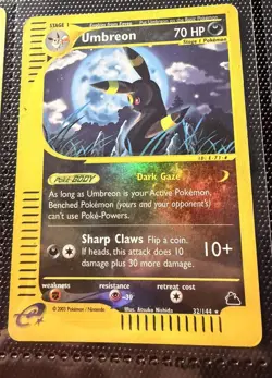 Umbreon Reverse Holo Rare Pokemon Card Skyridge 32/144 HP - Crease - Image 1