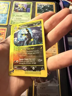 Umbreon Reverse Holo Rare Pokemon Card Skyridge 32/144 HP - Crease - Image 2