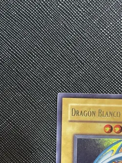 Yu-Gi-Oh BLUE EYES WHITE DRAGON 1st Edition BIK-S001 Spanish Blanco De Ojos Azul - Image 4