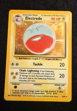 Pokemon WOTC Electrode Jungle 2/64 Holo NO SYMBOL ERROR LP+++ - Image 1