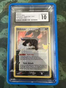 Pokemon Umbreon Gold Star Celebrations Classic Coll POP Series 5 Holo #17 CGC 10 - Image 1