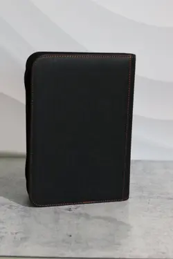 Mythic Edition 4-Pocket Zippered PRO-BINDERR for Magic: The Gathering 74427183424 - Image 3