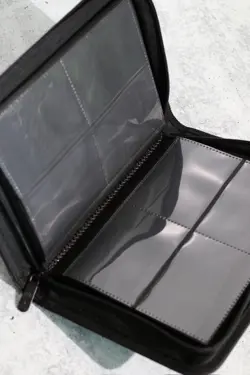 Mythic Edition 4-Pocket Zippered PRO-BINDERR for Magic: The Gathering 74427183424 - Image 4