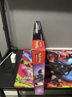 Pokemon TCG: Cynthia’s Garchomp ex Premium Collection box Sealed - Image 3