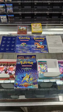 Pokemon TURMOIL Theme Deck unpunched counters Legendary Collection - Image 3