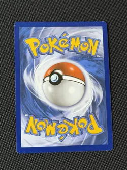 Pokemon TCG Celebrations Pikachu Holo Rare Card 005/025 25th Anniversary NM/LP - Image 2