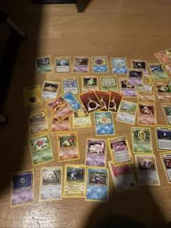 Pokemon TCG Mixed Lot Assorted Card Selection [50 Cards] - Image 1