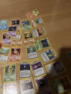 Pokemon TCG Mixed Lot Assorted Card Selection [50 Cards] - Image 3