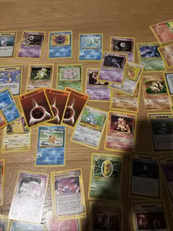 Pokemon TCG Mixed Lot Assorted Card Selection [50 Cards] - Image 4