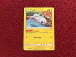 Pokemon Miscut Error Inverted Back Tynamo Vivid Voltage 057/185 NM/MT - Image 4