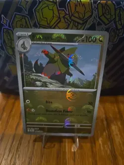 Fraxure (Poke Ball Pattern) 069/086 Common Holo NM Pokemon SV: Black Bolt - Image 2