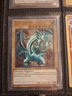 Blue-Eyes White Dragon BPT-003 2002 Collectors Tin Limited Edition - Image 1