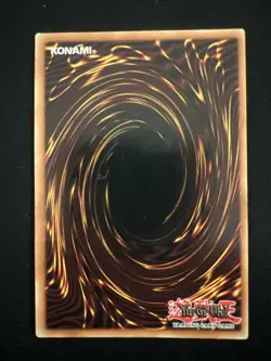 Blue-Eyes White Dragon BPT-003 2002 Collectors Tin Limited Edition - Image 2