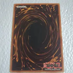 Blue-Eyes White Dragon BPT-003 2002 Collectors Tin Limited Edition - Image 2