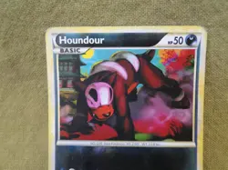 Pokemon Trading Card - Undaunted: Houndour Reverse Holo 53/90 - Image 2
