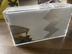 Pokemon TCG: Celebrations Ultra-Premium Collection Box (Sealed 2021) With Case 820650829147 - Image 2