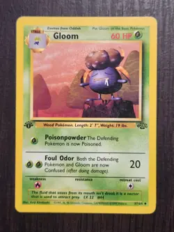 1st Edition Gloom Jungle Pokemon Card MP/HP 37/64 Uncommon - Image 1